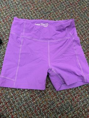 Purple Outdoor Voices biker shorts - size Small